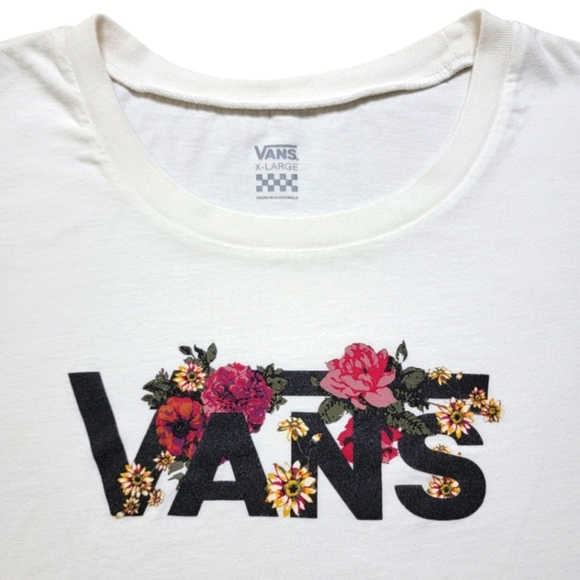 Vans Woman White Crop Shirt w/ Logo and Flowers Size. XL. - Picture 2 of 5